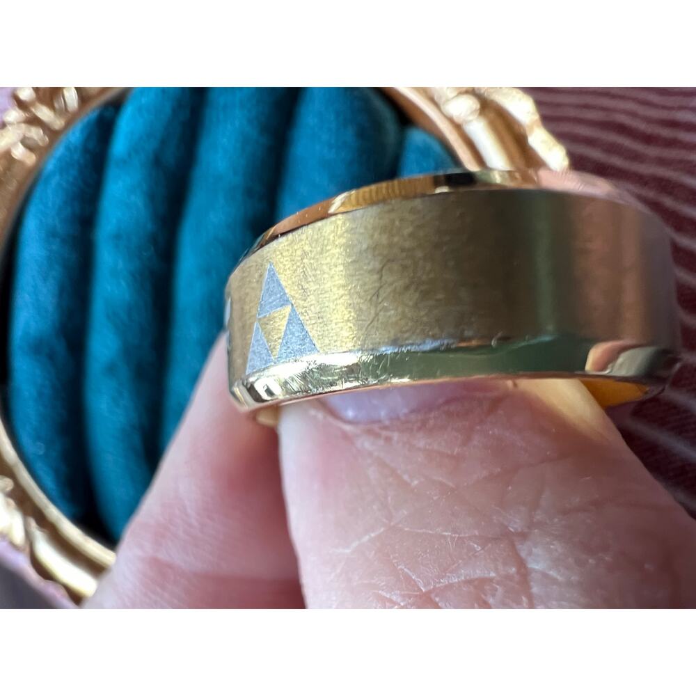 Legend of Zelda Ring Hylian Crest Triforce Size 9 Gamer Jewelry Cosplay Gift